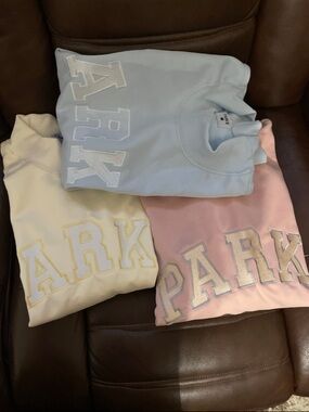 New cotton sweatshirt size medium price for one SOLD
